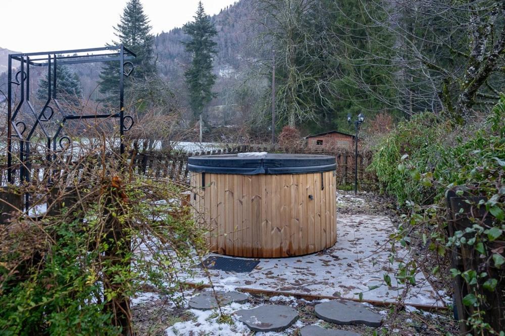 La Maison Des Jolicoeurs Saint-Christophe-sur-Guiers Exteriér fotografie
